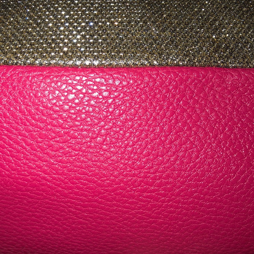 Handbag - Picture 5 of 8